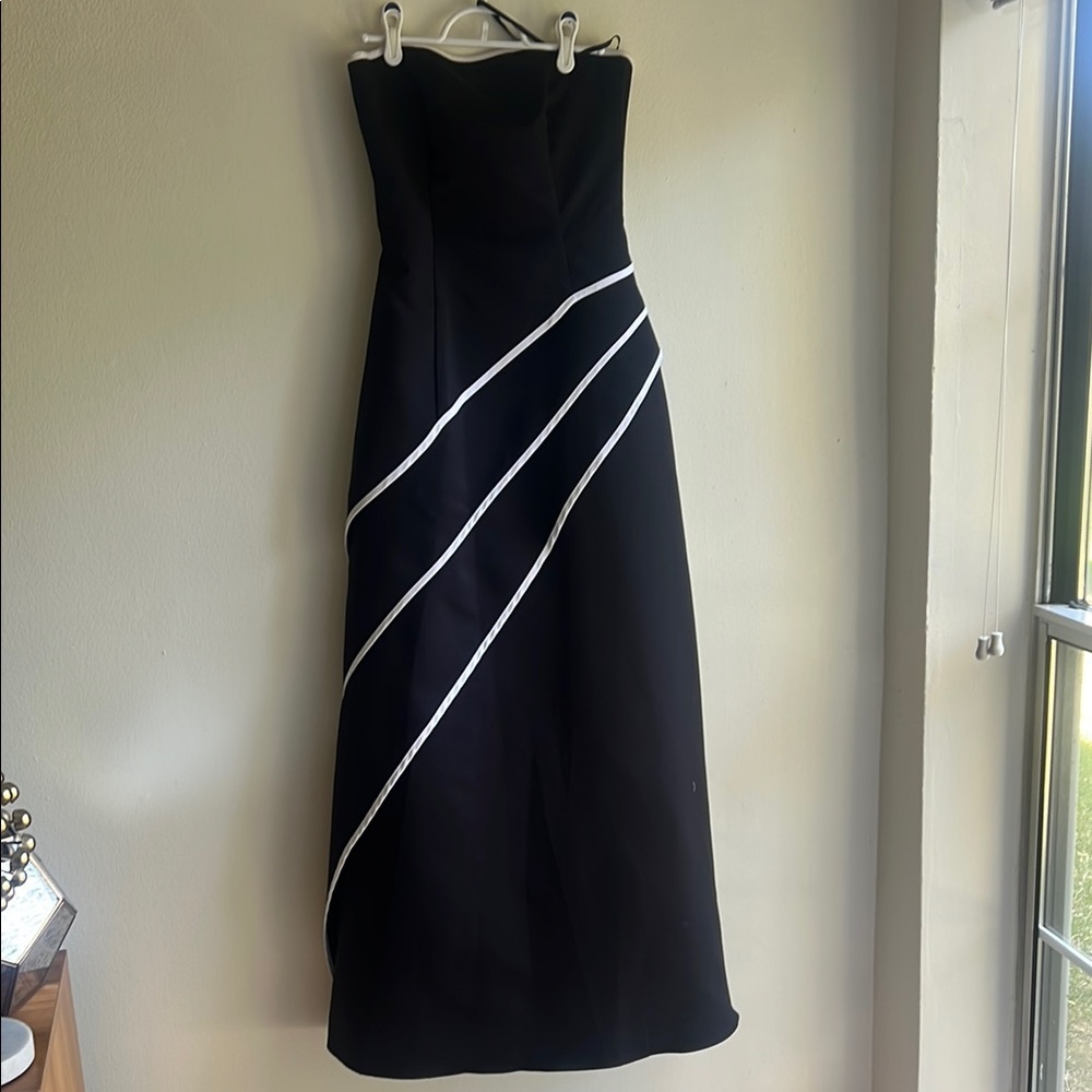 Urban Girl Nites Asymmetrical Black and White Strapless Gown